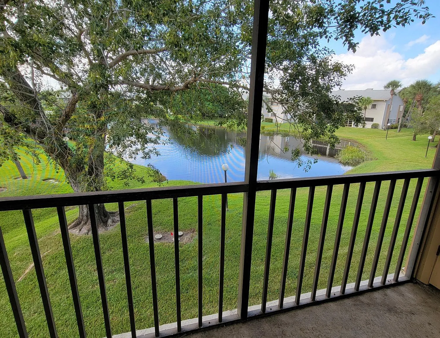 3041 SW Aster Ln — Photo 1