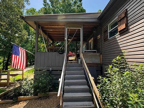 2nd image of 3753 Sparta Rd