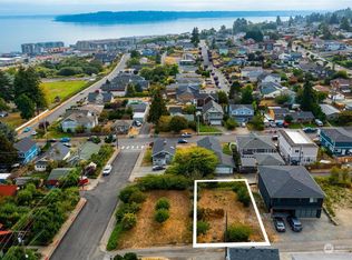 4930 N Argyle Pl, Ruston, WA 98407