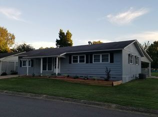 822 W Maple St, Benton, AR 72015