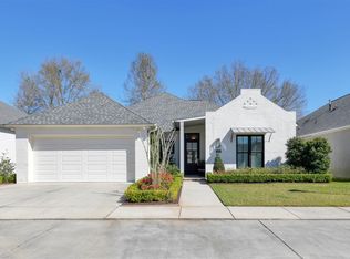 1116 Club Pl, Baton Rouge, LA 70810