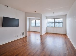 3 N Columbus Blvd APT 329, Philadelphia, PA 19106