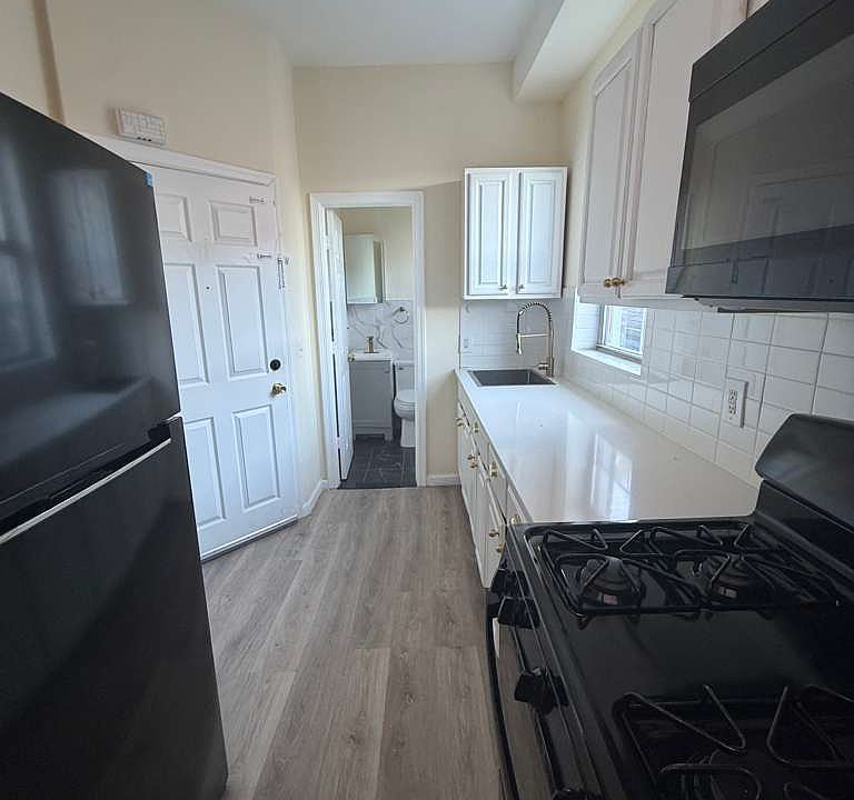 1st image of 214 64th St APT 6A