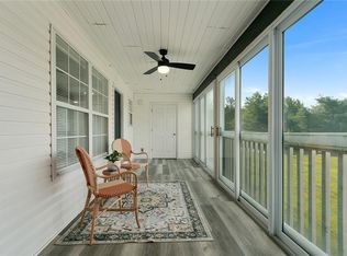 2320 NE 68th St, Gladstone, MO 64118