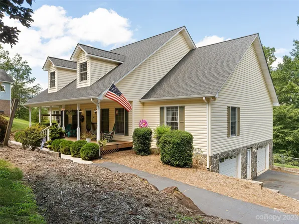 274 Calico Ln, Clyde, NC 28721