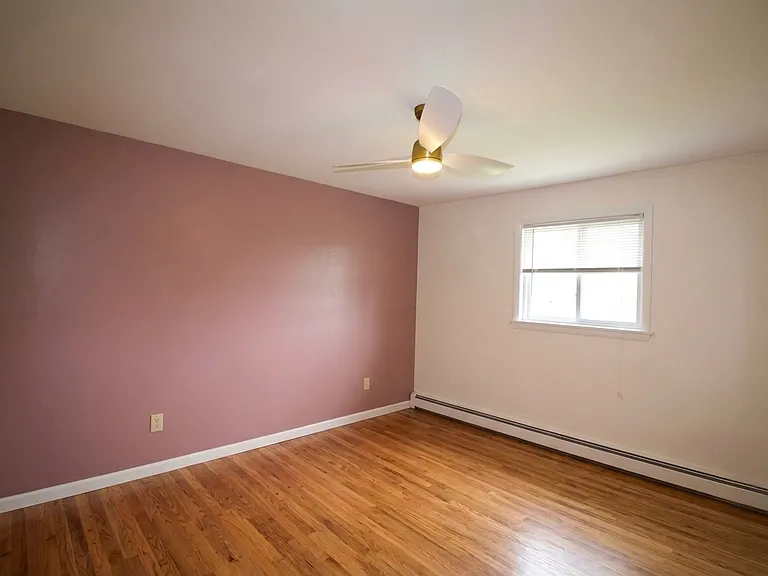Second upstairs bedroom