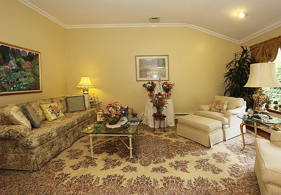 2nd image of 30 Alister Cir