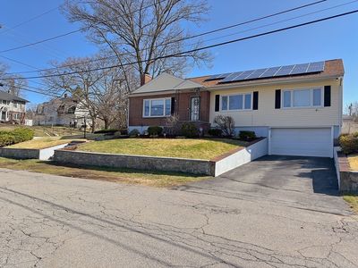 6 Rockingham Ave, Lowell, MA, 01851