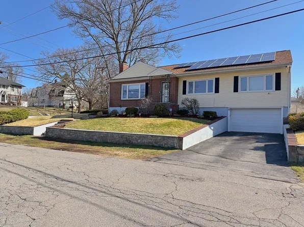 6 Rockingham Ave, Lowell, MA 01851