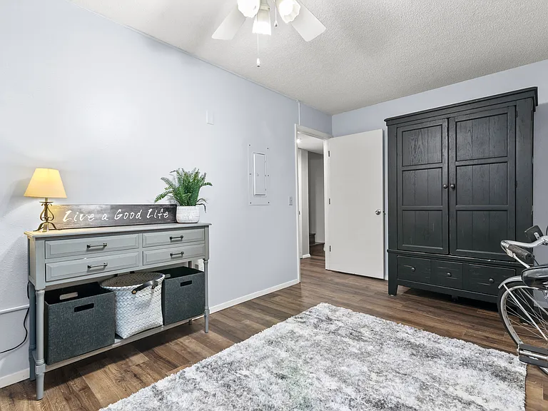 10 Victoria Ln — Photo 19