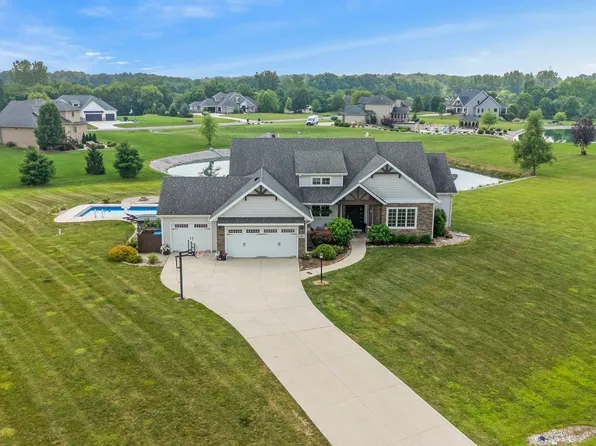 18607 Tonkel Rd, Auburn, IN 46706