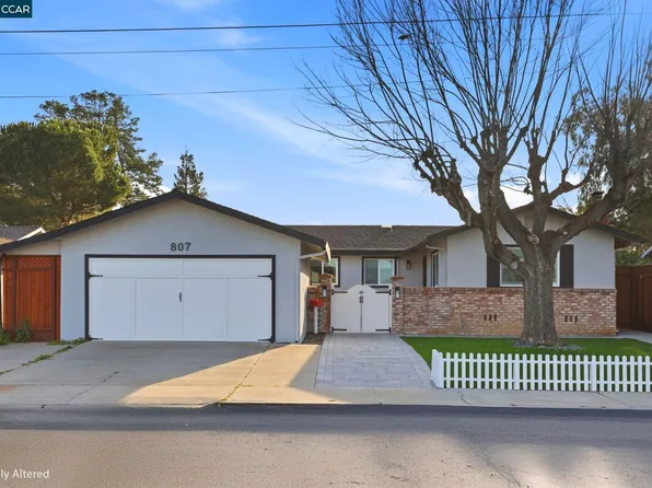 807 Crane Ave, Livermore, CA 94551