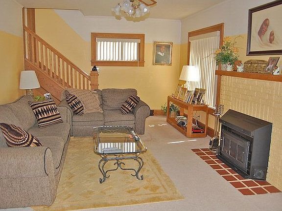 2nd image of 149 Glenwood Blvd