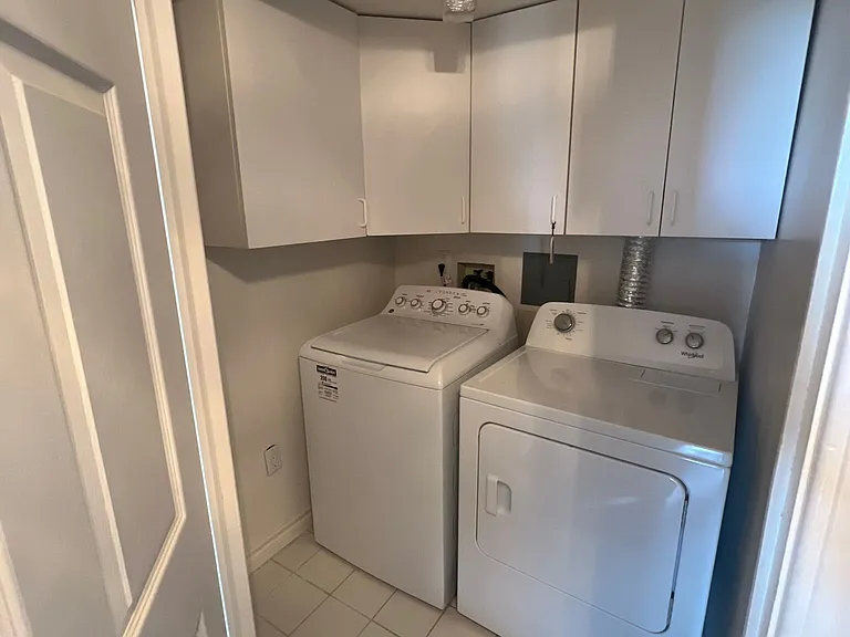 1510 Richmond St #806 — Photo 6