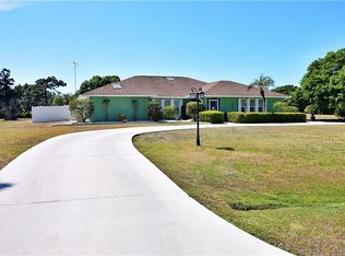 1820 Whispering Pines Cir, Englewood, FL 34223
