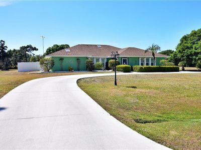 1820 Whispering Pines Cir, Englewood, FL, 34223