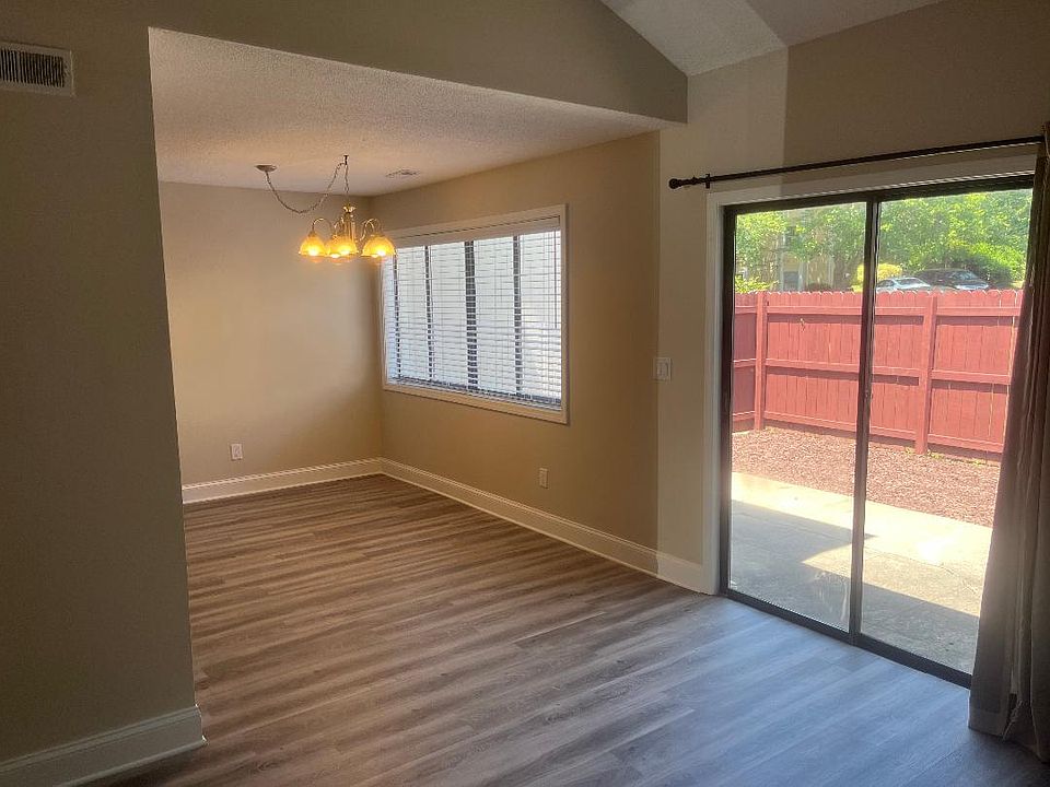 Dining room adjacent to living area