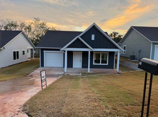 905 Birch St, Luther, OK 73054