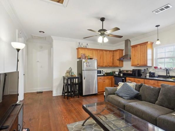 2703 Amelia St #3
