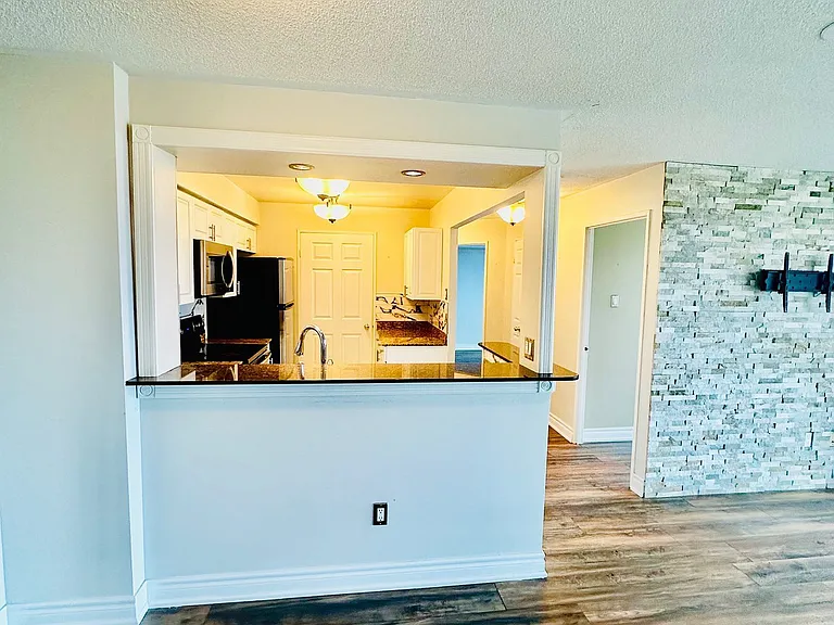 400 Webb Dr #1101 — Photo 5