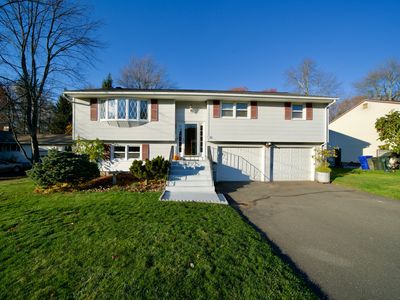 18 Old Musket Drive, Newington, CT, 06111