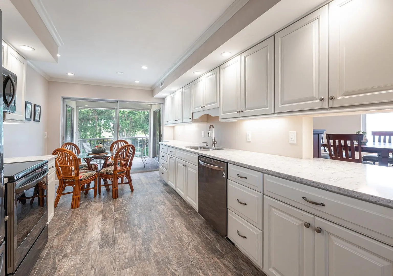 241 Palm River Blvd #C202 — Photo 3