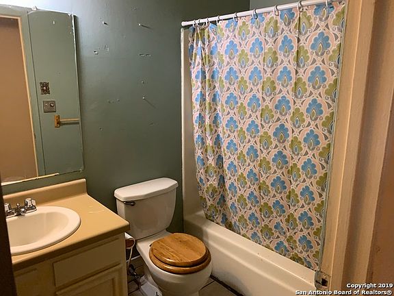 5th image of 4711 Castle Path