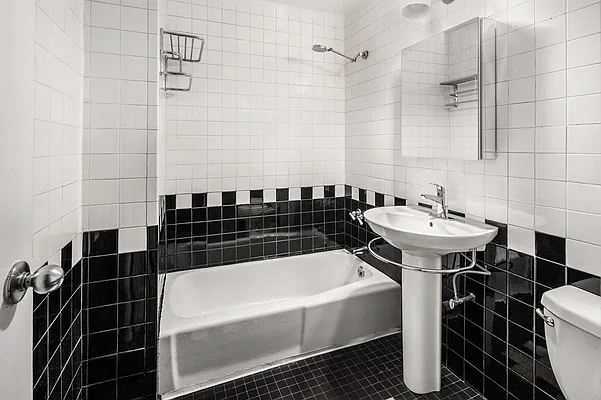 Sold by Compass | media 5