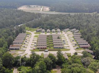 107 Varsity Dr #107, Huntsville, TX 77340