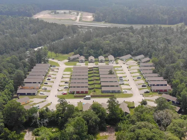 107 Varsity, 107 Varsity Dr #107, Huntsville, TX 77340