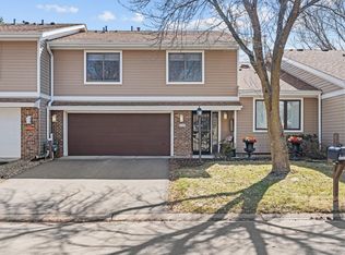 9344 Nesbitt Rd, Bloomington, MN 55437