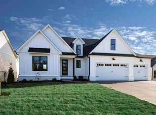 534 Saffron Ln, Versailles, KY