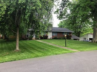 2403 Huffine Cir, Johnson City, TN 37604