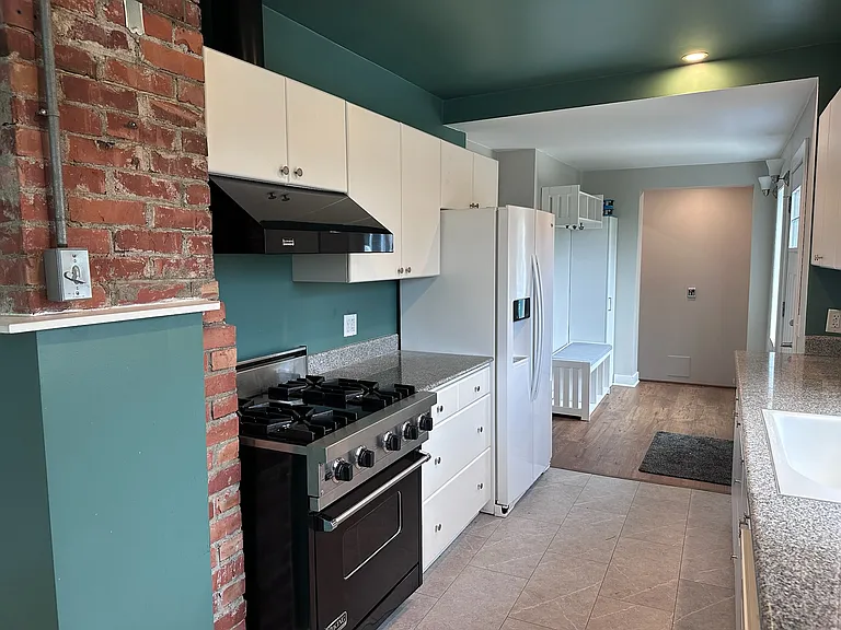 5601 29th Ave SW — Photo 23