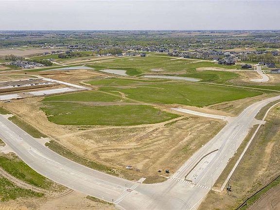 5th image of 35 Park Pl