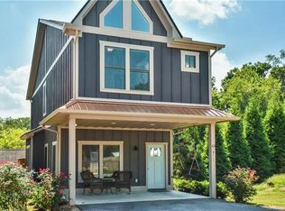 43 Burk St, Asheville, NC 28806
