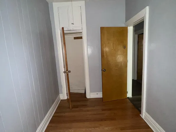 111 Baldwin Avenue image 5 of 6