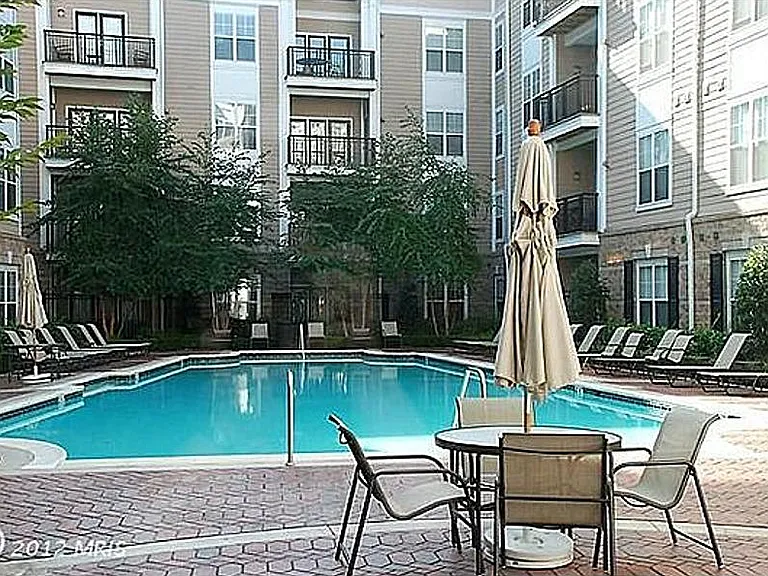 501 Hungerford Dr #268 — Photo 7