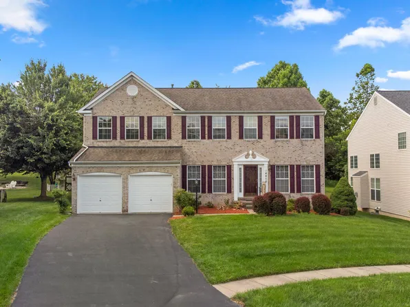 14406 Autumn Gold Rd, Boyds, MD 20841