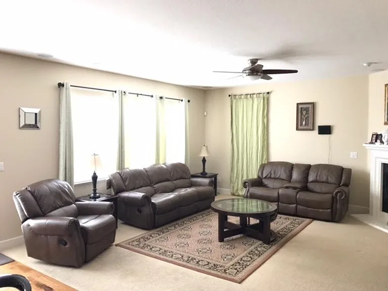 710 W Bonaventure Ave — Photo 5