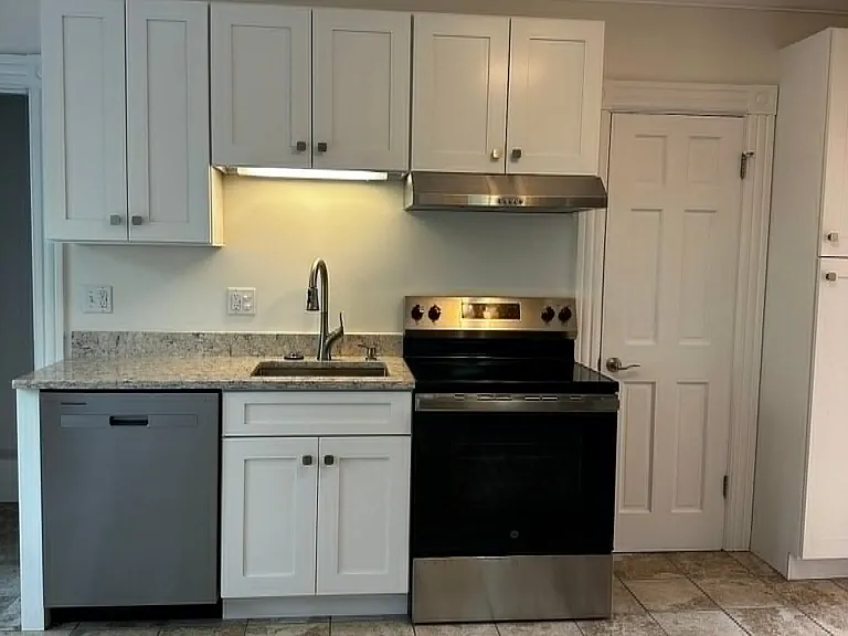 127 Bartlett St #129 — Photo 3