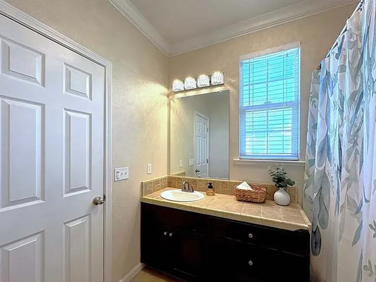 154 Montage Dr — Photo 7