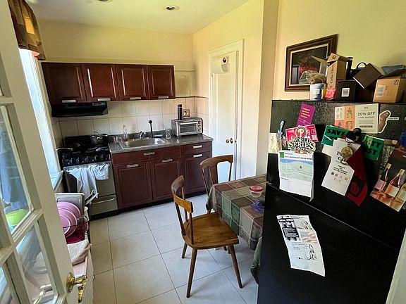 5th image of 4607 Cedar Ave APT B3