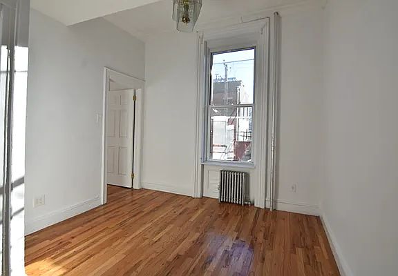 4th image of 368 Van Brunt St APT 2