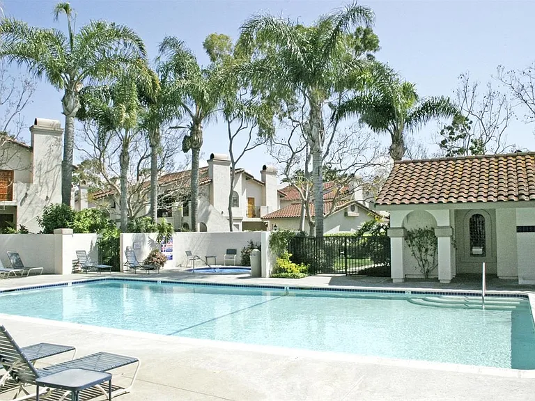 7628 Palmilla Dr #85 — Photo 5