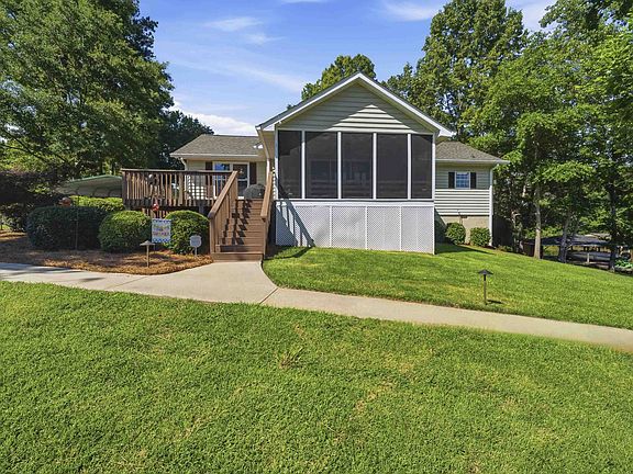 4th image of 114 Little River Ct