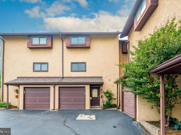 20 Montgomery Ave Unit B, Bala Cynwyd, PA 19004