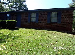 1171 Henderson Rd, Macon, GA 31217