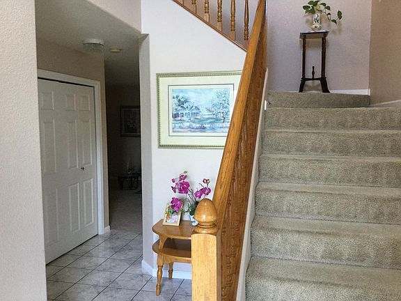 5th image of 581 Verona Pl