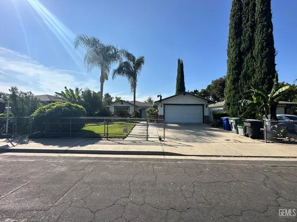 3028 Penny Ln, Modesto, CA 95354